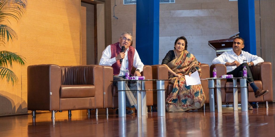 Discussion session following the Foundation Day Lecture. On the dais are IISER Pune Director Prof. Sunil Bhagwat, Dean (Academics) Prof. Srabanti Chaudhury, and Registrar Shri Umeshkumar Mote